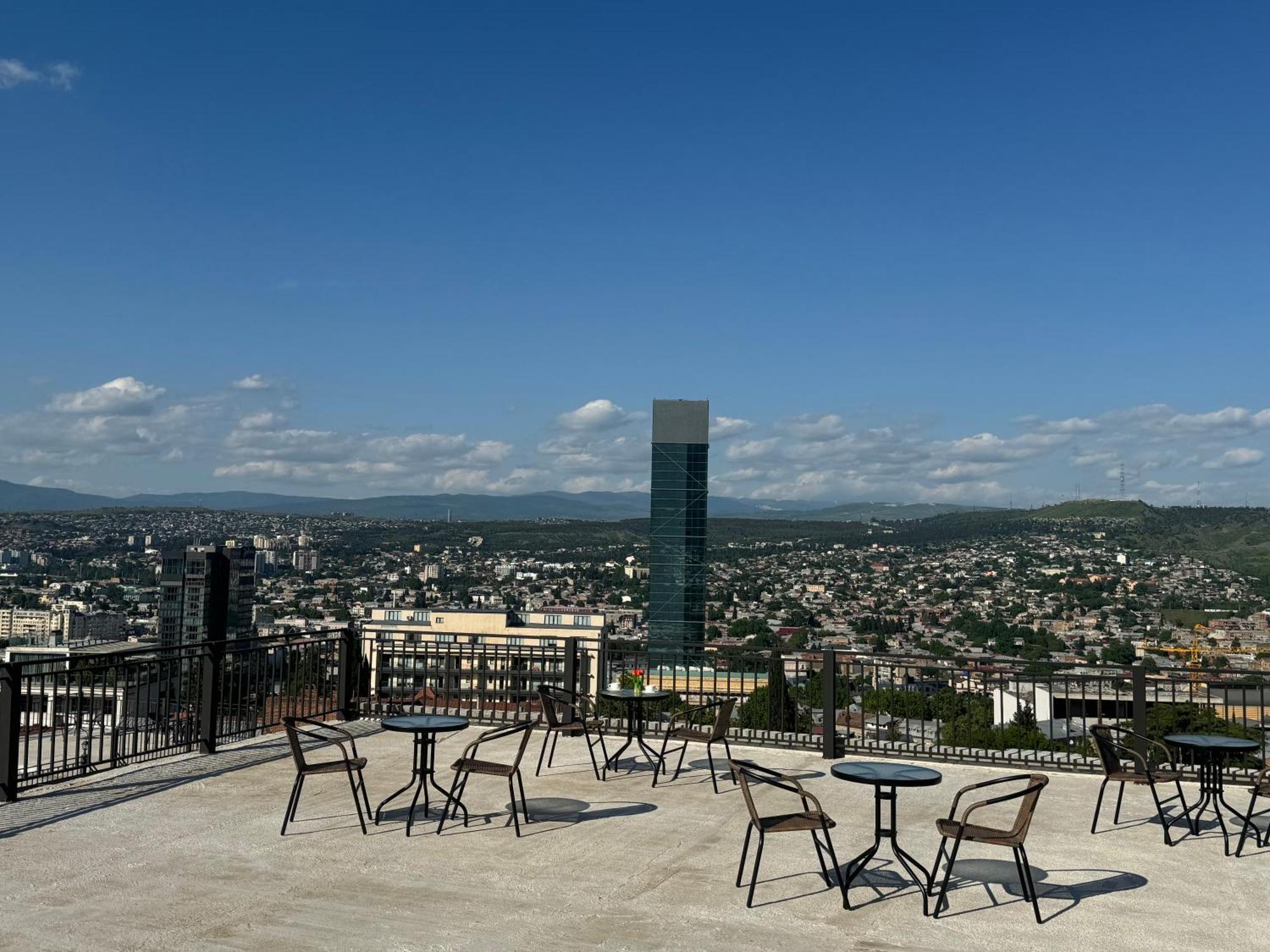 Brothers Apartments With Terrace In Old Τυφλίδα Εξωτερικό φωτογραφία